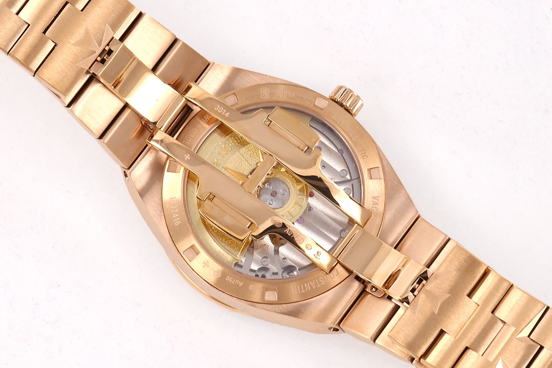 Vacheron Constantin Overseas Automatic 41mm White Dial Rose Gold Watch - Image 9