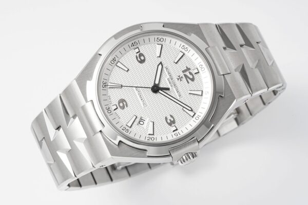 Vacheron Constantin Overseas Automatic 42mm White Dial Men’s Watch - Image 4