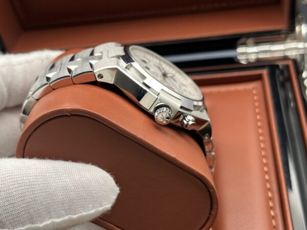 Vacheron Constantin Overseas Dual Time 42mm White Dial Men’s Watch - Image 7