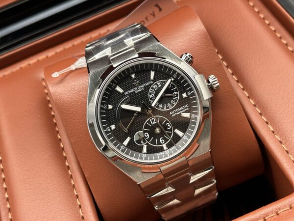 Vacheron Constantin Overseas Automatic 42mm Black Dial Steel Men’s Watch - Image 3