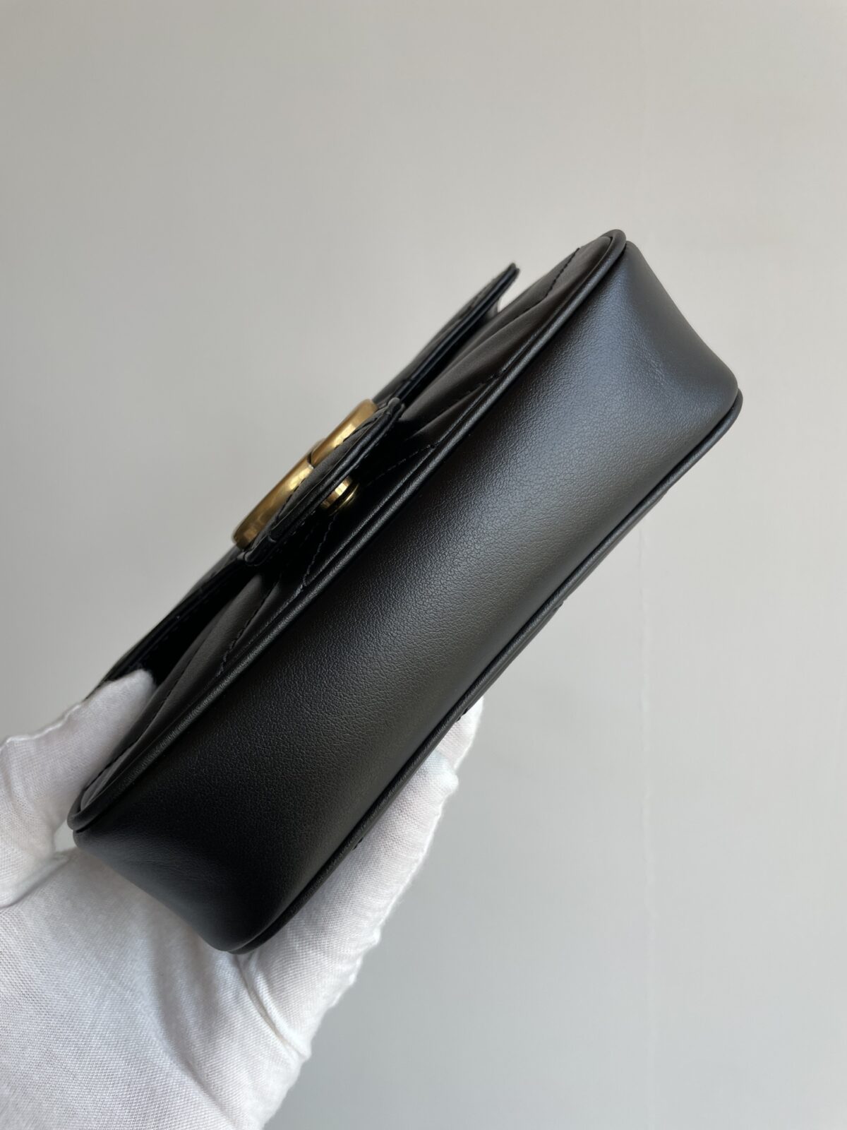 GUCCI GG Marmont Super Mini Leather Shoulder Bag Black - Image 3