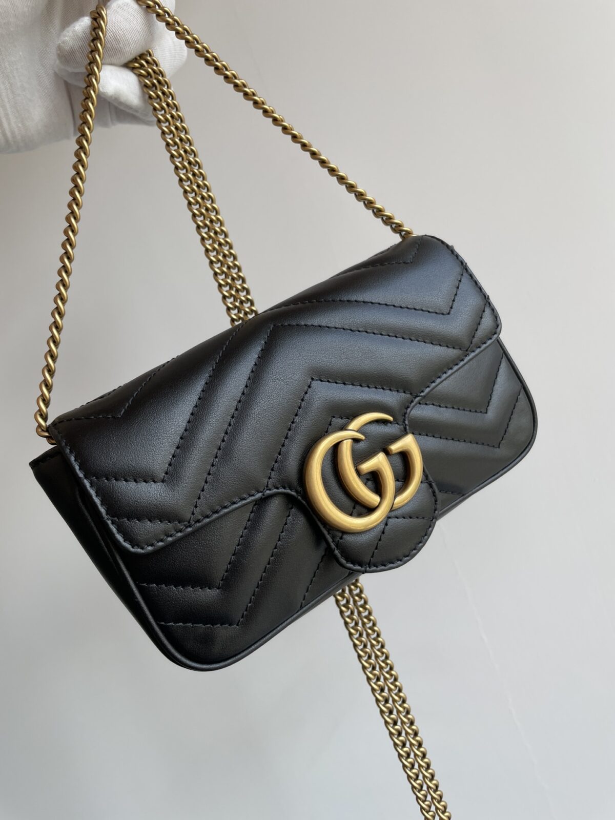 GUCCI GG Marmont Super Mini Leather Shoulder Bag Black - Image 6