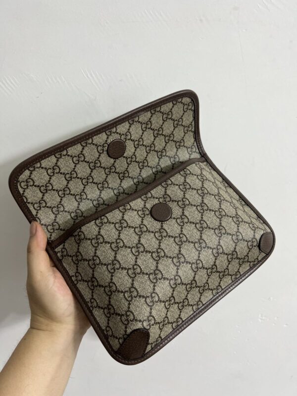 GUCCI Neo Vintage GG Supreme Tiger Head Messenger Bag Brown/Ebony - Image 4