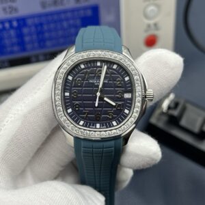 Patek Philippe Aquanaut Ladies 38.8mm Blue Dial Stainless Steel