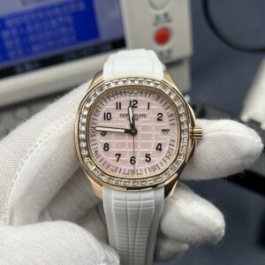 Patek Philippe Aquanaut Ladies 38.8mm Pink Dial 18K Rose Gold