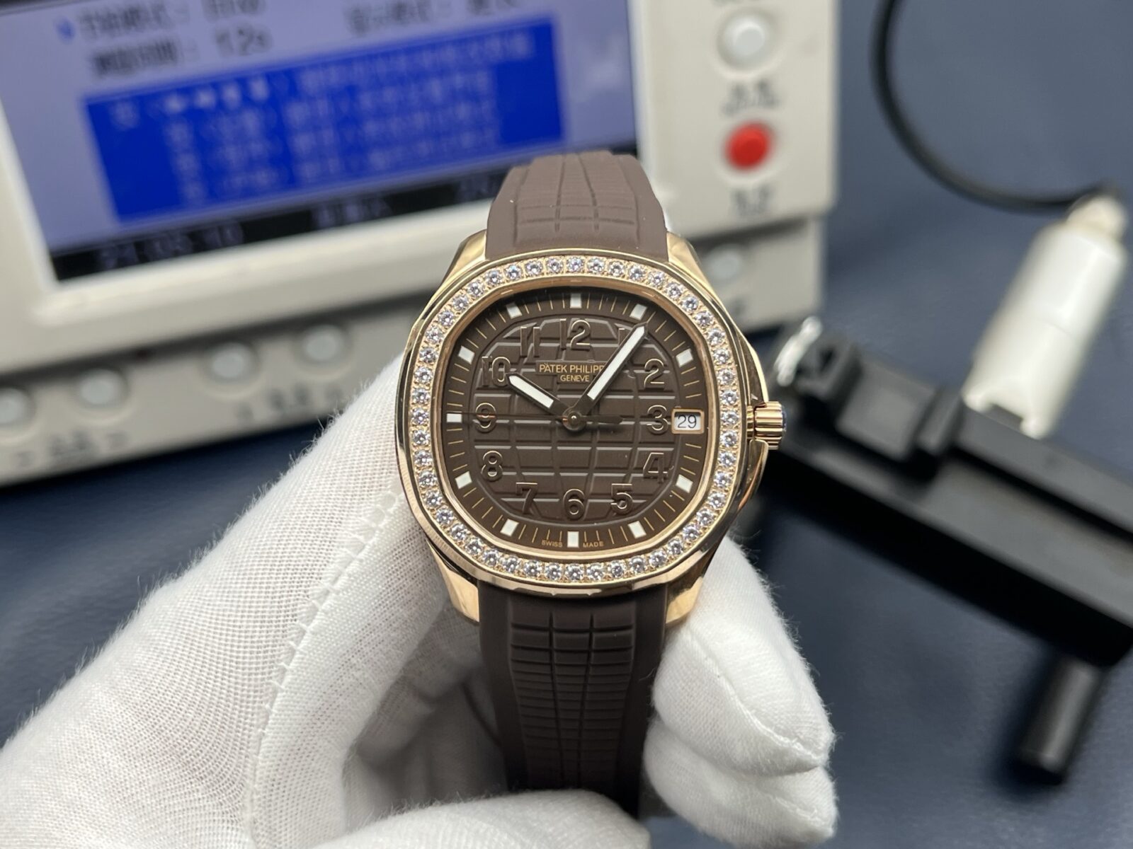 Patek Philippe Aquanaut Ladies 38.8mm Brown Dial 18K Rose Gold