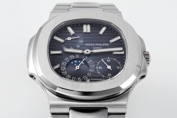Patek Philippe Nautilus 5712A-002 Automatic 40mm Gray-Blue Dial Tiffany & Co. Co‑Branded - Image 3