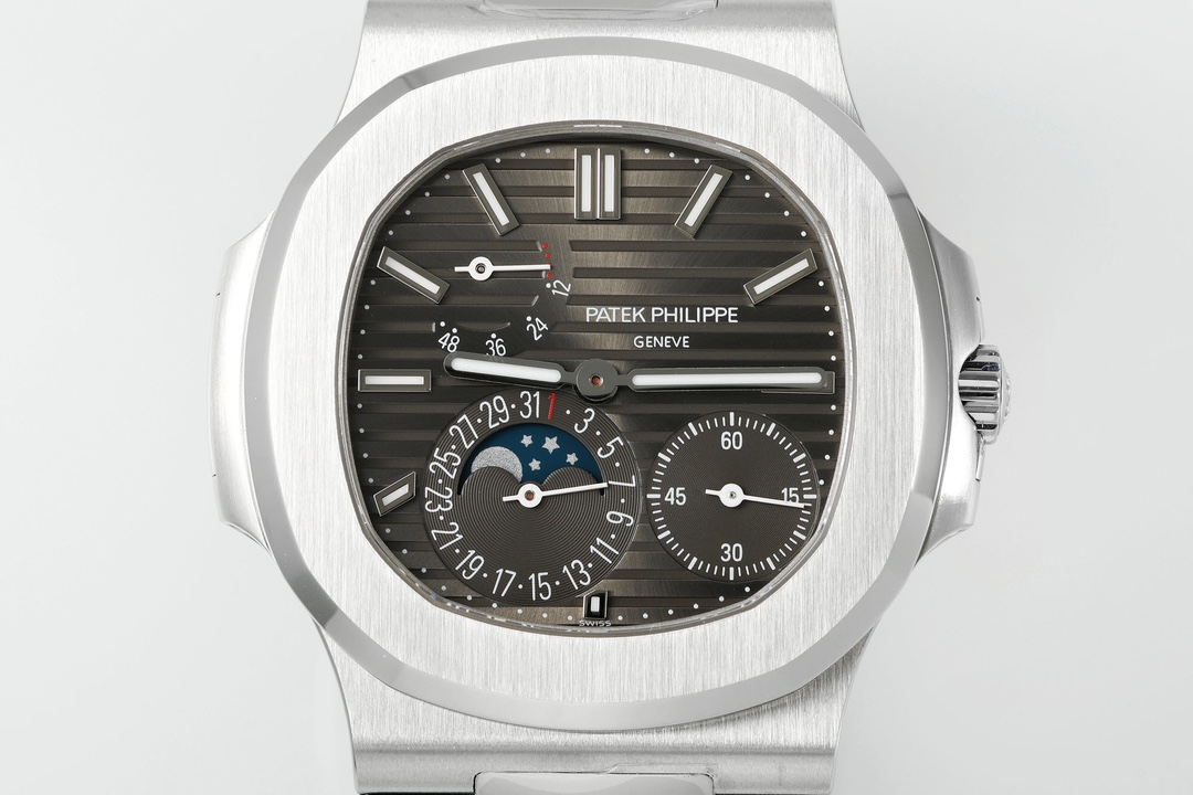 Patek Philippe Nautilus 40mm Gray Dial 18K White Gold - Image 2