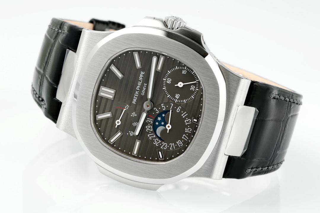 Patek Philippe Nautilus 40mm Gray Dial 18K White Gold - Image 5