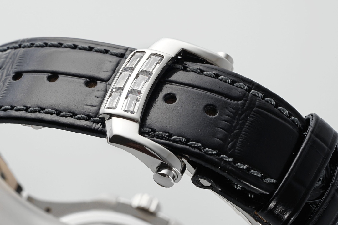 Patek Philippe Nautilus 40mm Blue Dial White Gold & Diamond Bezel - Image 7