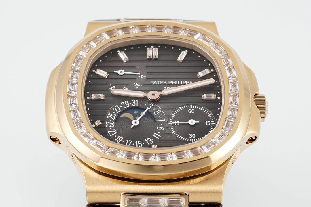 Patek Philippe Nautilus 40mm Brown Dial Rose Gold & Diamond Bezel - Image 3