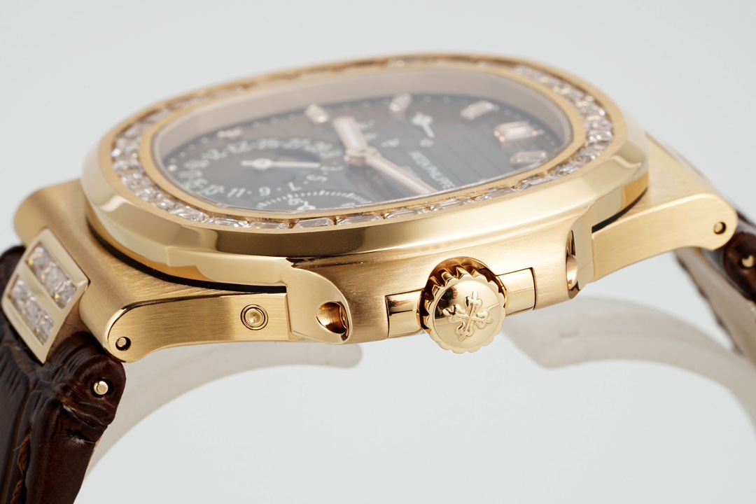 Patek Philippe Nautilus 40mm Brown Dial Rose Gold & Diamond Bezel - Image 5