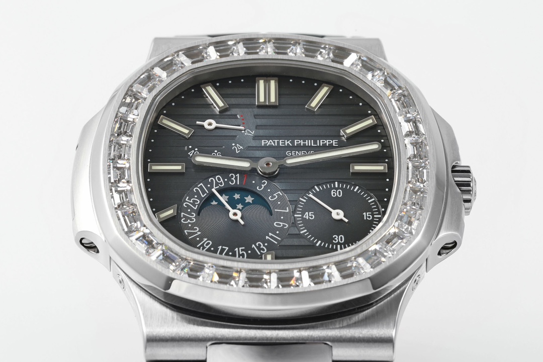 Patek Philippe Nautilus 40mm Gray Dial White Gold & Diamond Bezel - Image 3
