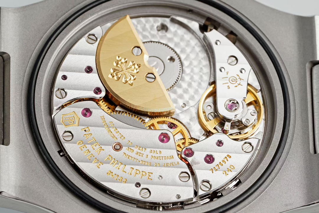 Patek Philippe Nautilus 40mm Gray Dial White Gold & Diamond Bezel - Image 8