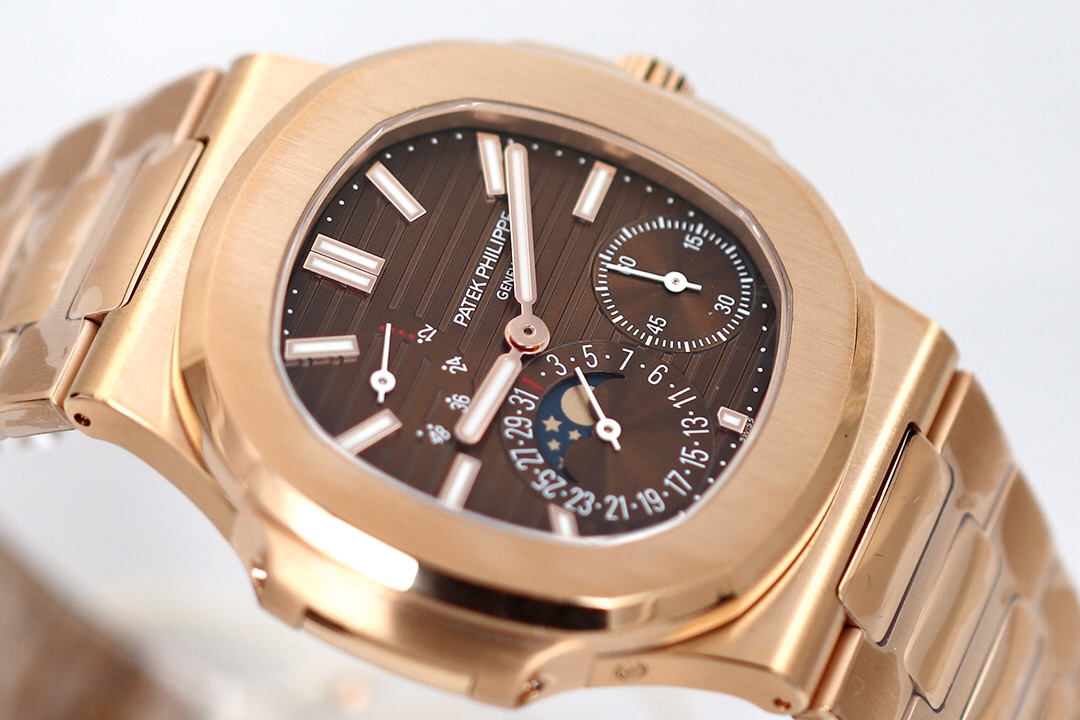 Patek Philippe Nautilus 5712R-001 Automatic 40mm Brown Dial 18K Rose Gold - Image 2