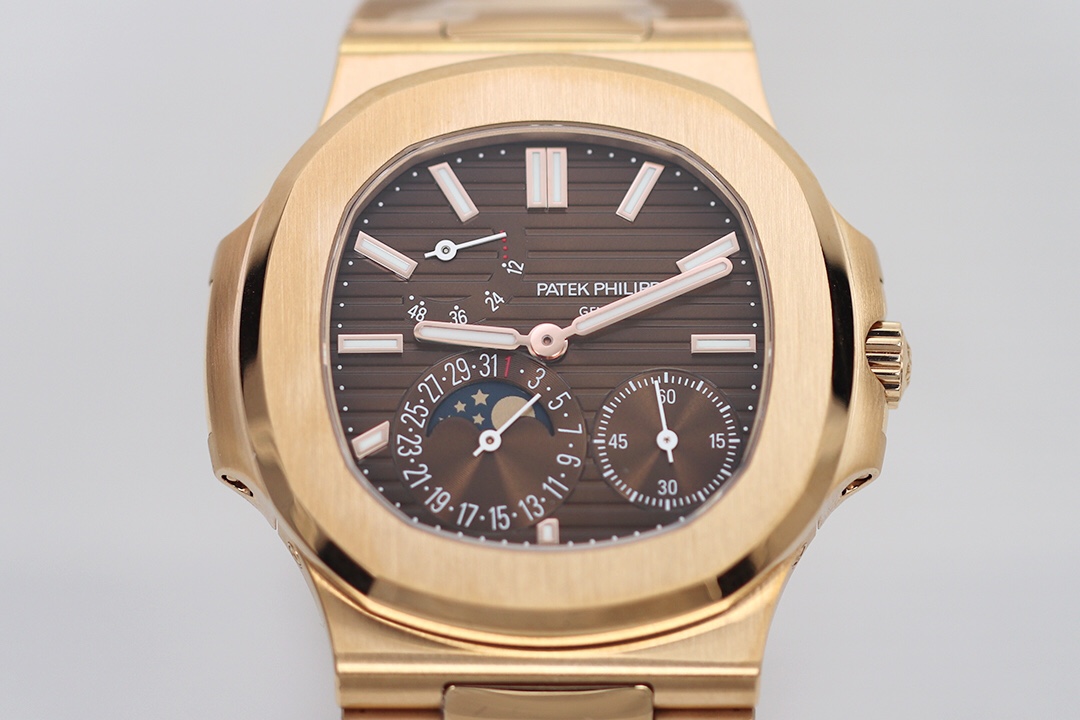 Patek Philippe Nautilus 5712R-001 Automatic 40mm Brown Dial 18K Rose Gold - Image 3
