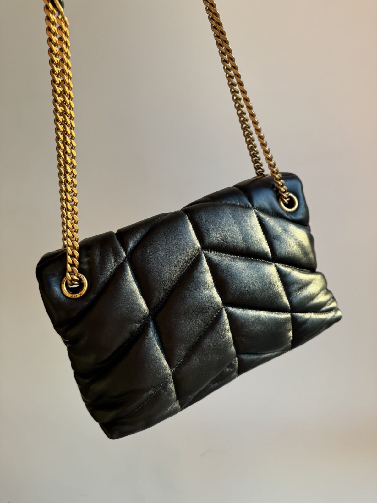 SAINT LAURENT YSL PUFFER Quilted Lambskin Cloud Shoulder Bag Black - Image 4