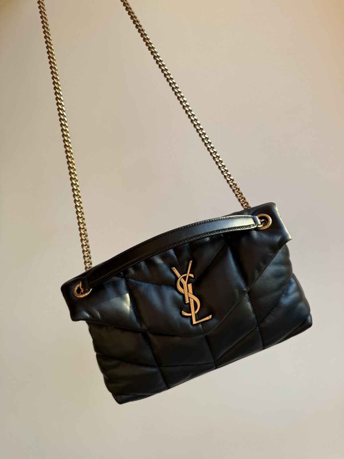 SAINT LAURENT YSL PUFFER Quilted Lambskin Cloud Shoulder Bag Black - Image 5