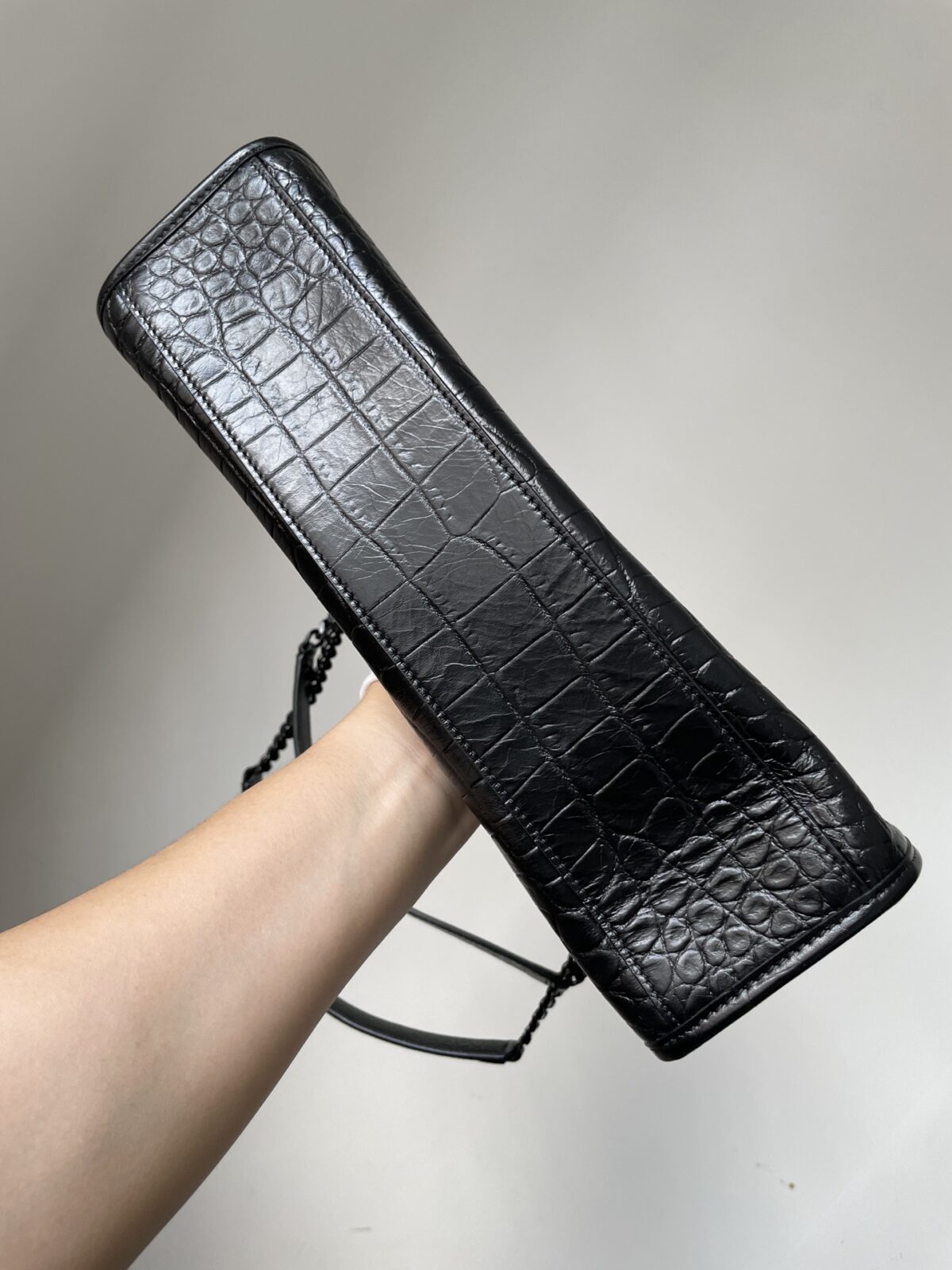 SAINT LAURENT YSL Niki Crocodile Embossed Leather Tote Bag Black - Image 6