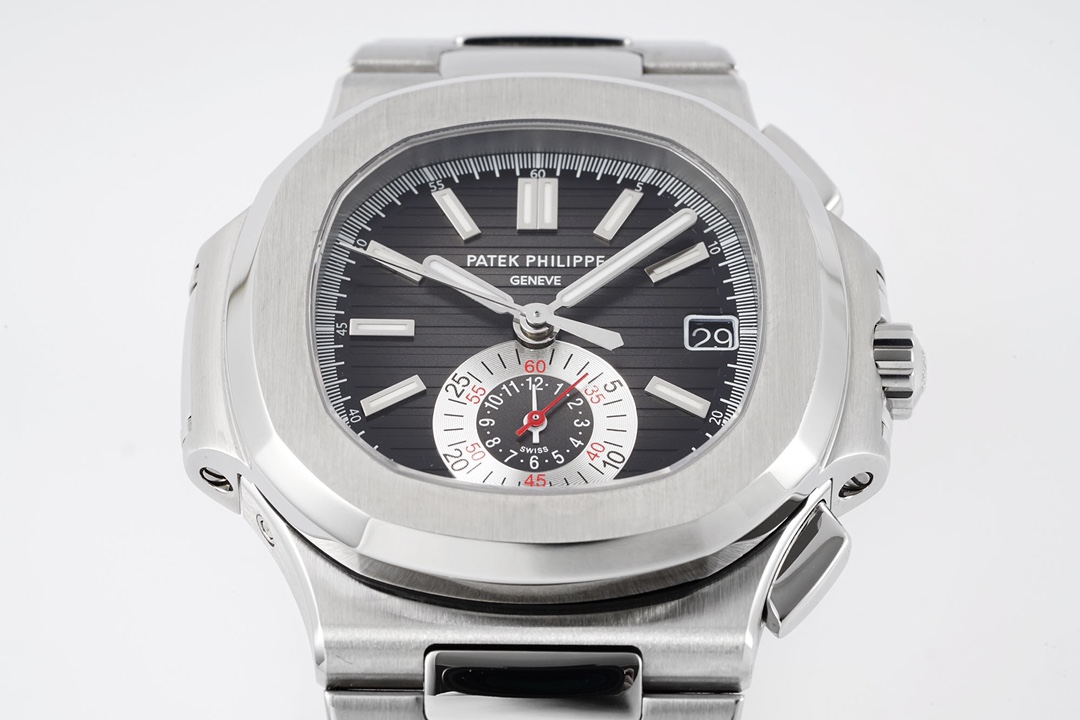 Patek Philippe Nautilus 40.5mm Black Dial Stainless Steel - Image 3
