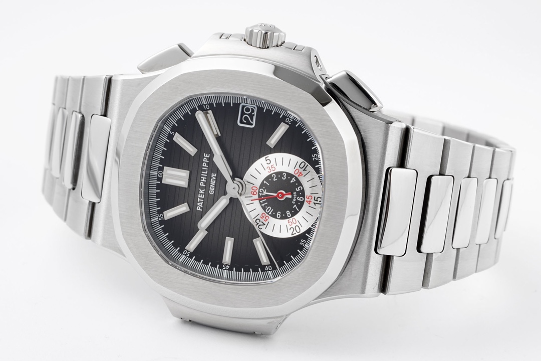 Patek Philippe Nautilus 40.5mm Black Dial Stainless Steel - Image 4