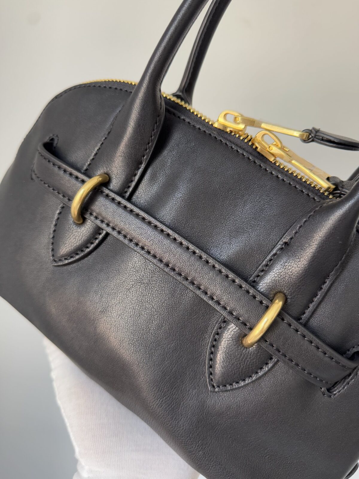 MIU MIU Aventure Nappa Leather Shoulder Crossbody Handbag – Black - Image 12