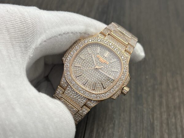 Patek Philippe Nautilus Ladies Automatic 35.2mm Full Diamond Rose Gold - Image 3