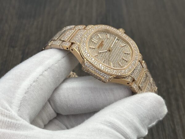 Patek Philippe Nautilus Ladies Automatic 35.2mm Full Diamond Rose Gold - Image 4
