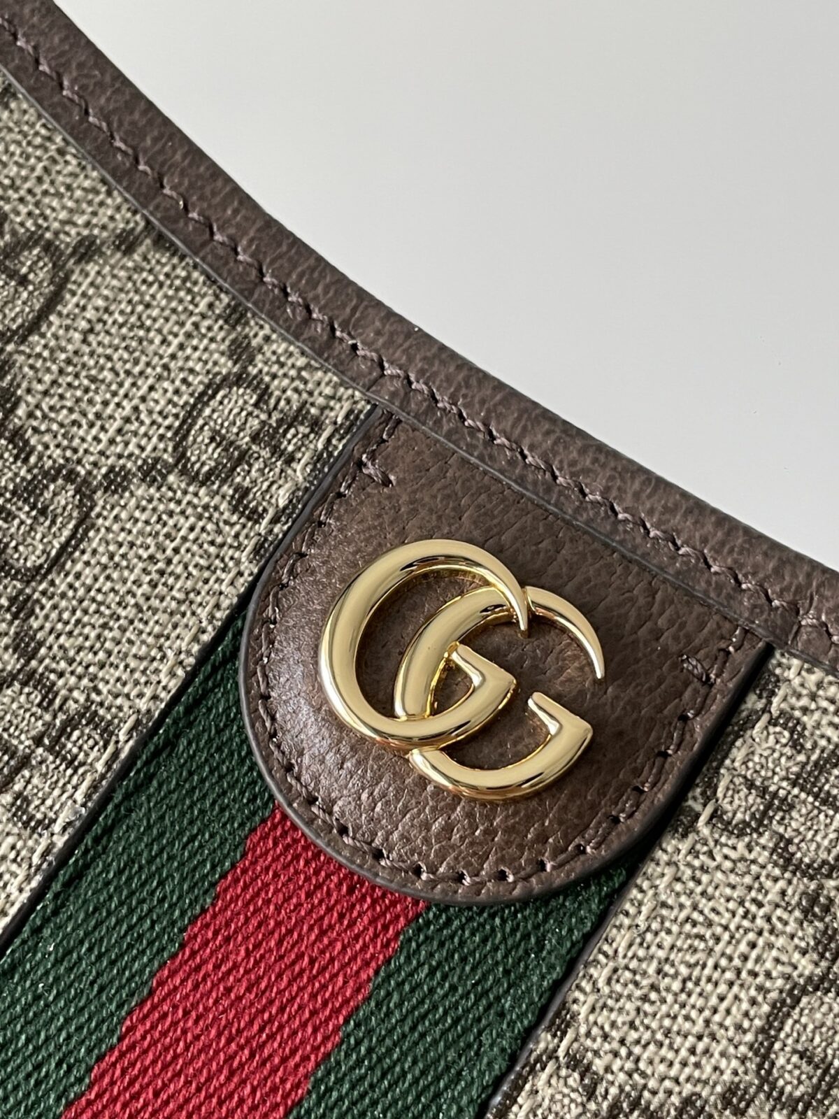 GUCCI Ophidia Small GG Supreme Hobo Bag Beige/Ebony - Image 3