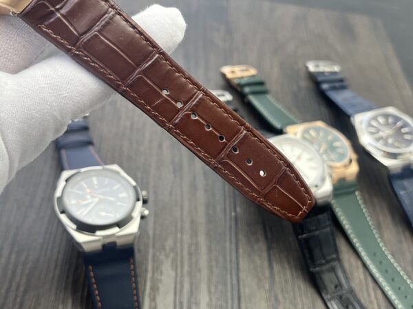 Vacheron Constantin Overseas Dual Time Automatic 41mm Silver Dial Watch - Image 10
