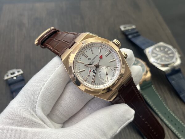 Vacheron Constantin Overseas Dual Time Automatic 41mm Silver Dial Watch - Image 2