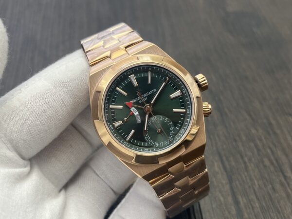 Vacheron Constantin Overseas Automatic 41mm Green Dial Rose Gold Watch - Image 2