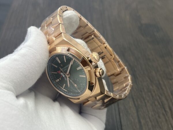 Vacheron Constantin Overseas Automatic 41mm Green Dial Rose Gold Watch - Image 7