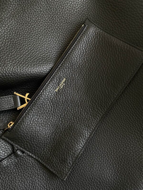 SAINT LAURENT YSL LE5A7 Adjustable Strap Leather Bucket Bag Black - Image 8