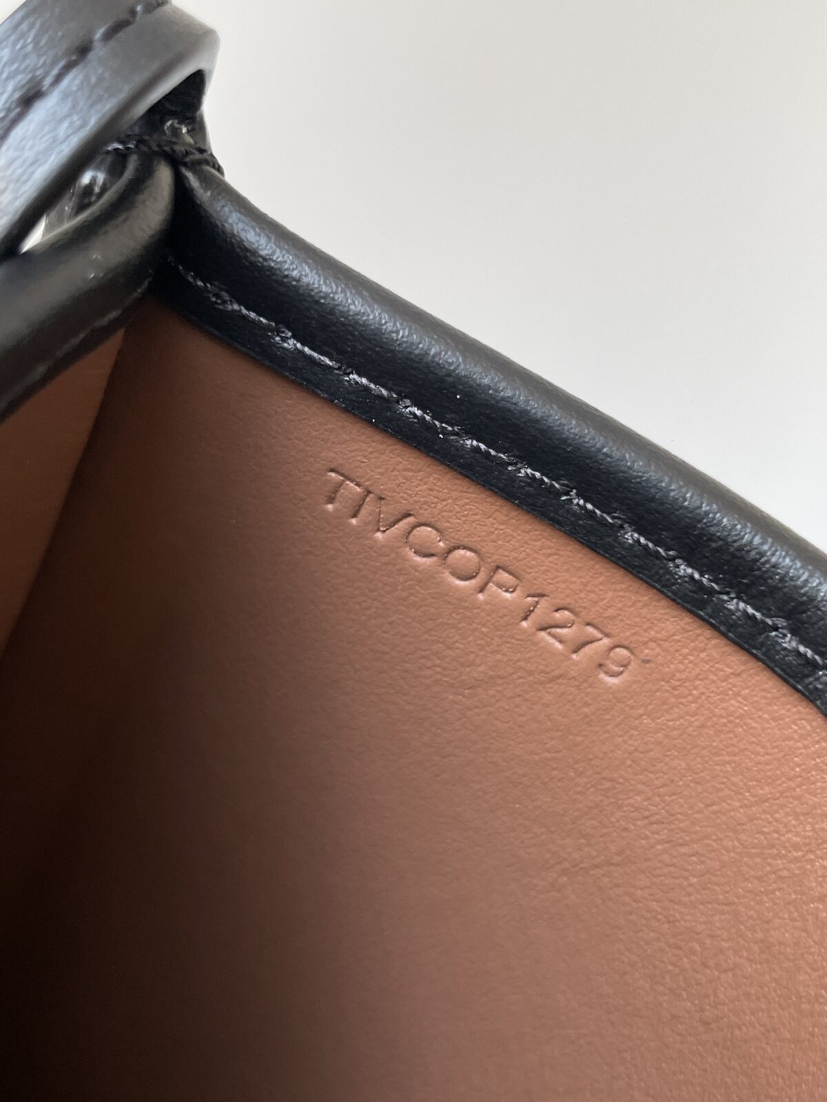 Burberry Icon Stripe Canvas Phone Pouch – Archive Beige - Image 10