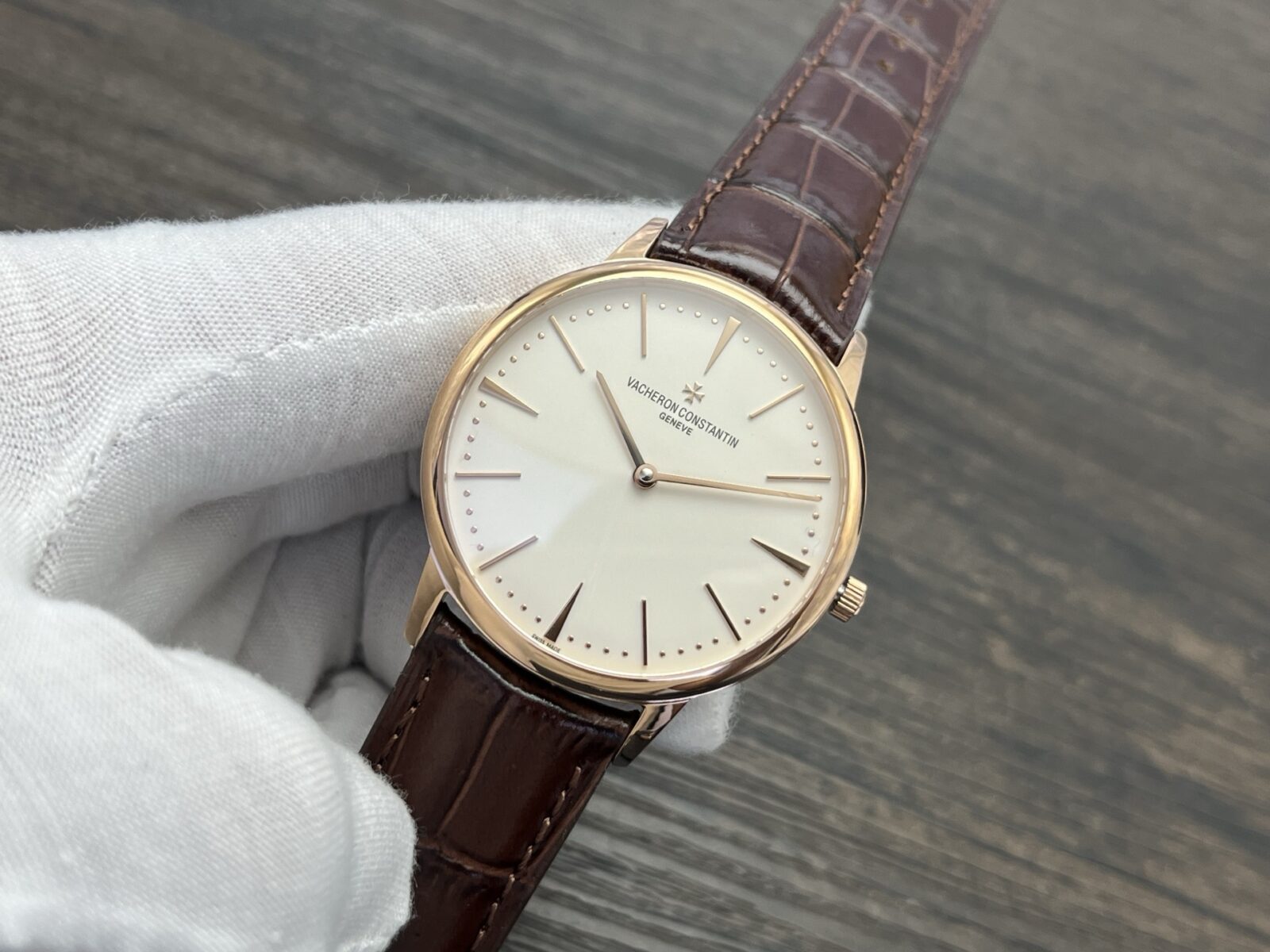 VACHERON CONSTANTIN Patrimony Manual Mechanical Watch 40mm White Dial Red Gold Case - Image 4
