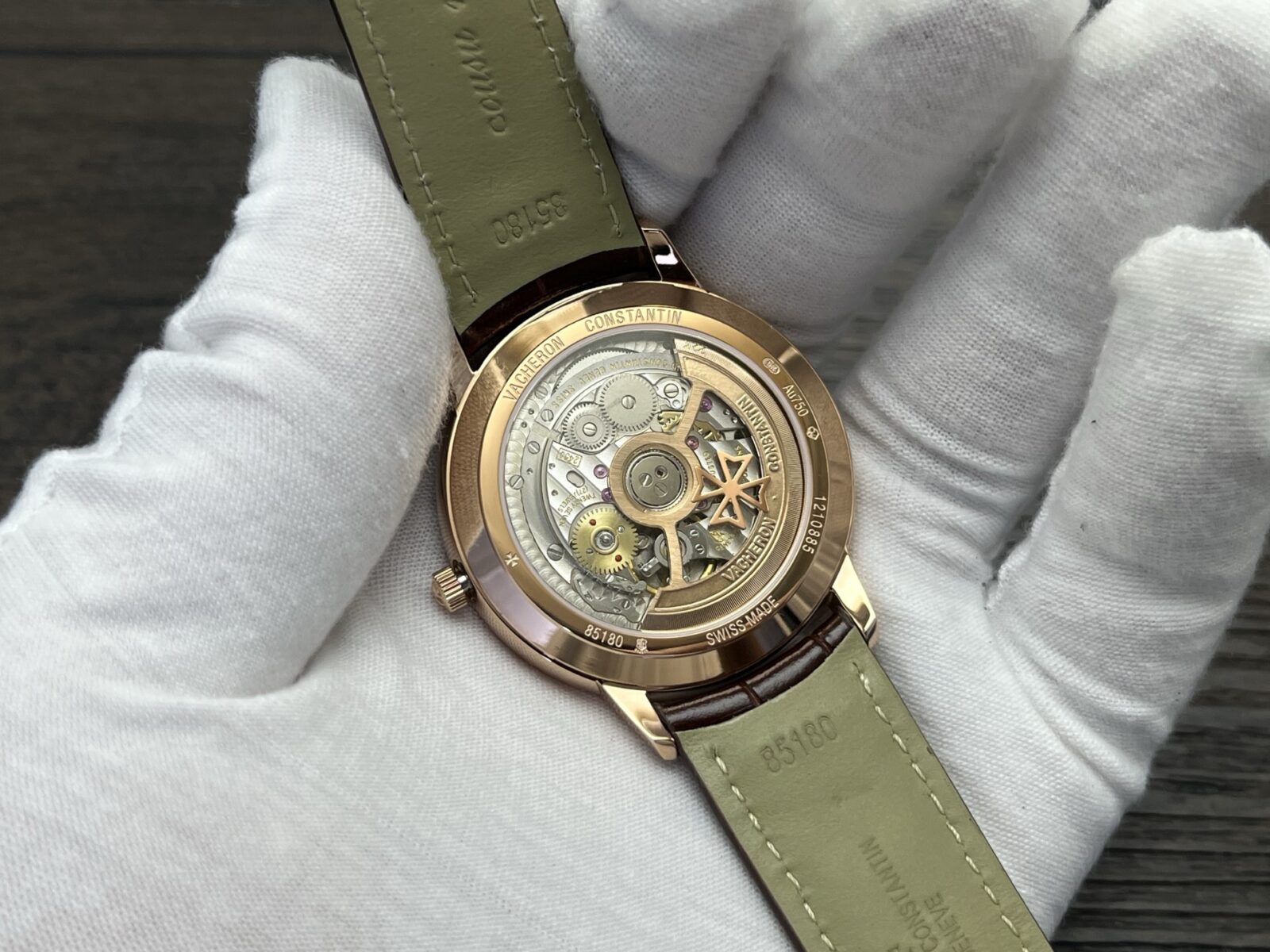 VACHERON CONSTANTIN Patrimony Manual Mechanical Watch 40mm White Dial Red Gold Case - Image 8