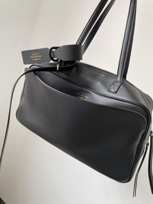 Balenciaga Carrie Logo Embossed Gold-Foil Medium Bowling Bag in Calfskin Leather – Black - Image 3