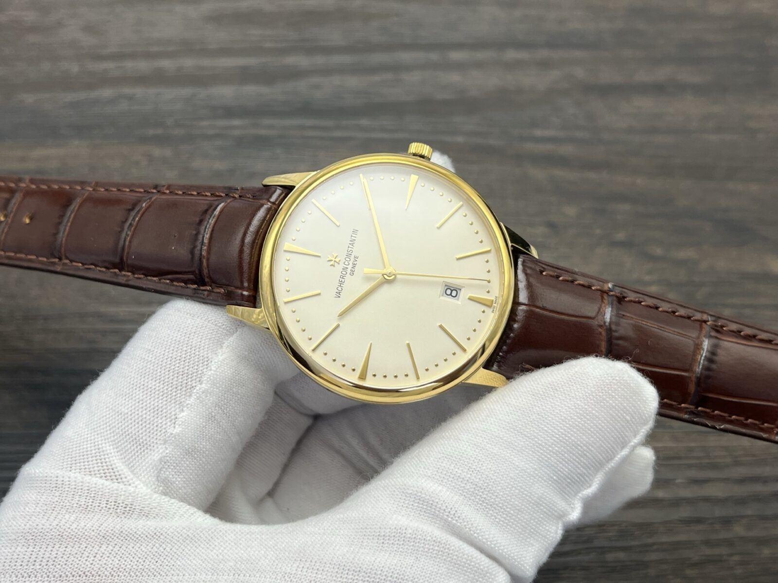 VACHERON CONSTANTIN Patrimony Automatic Mechanical Watch 40mm White Dial Yellow Gold Case - Image 5
