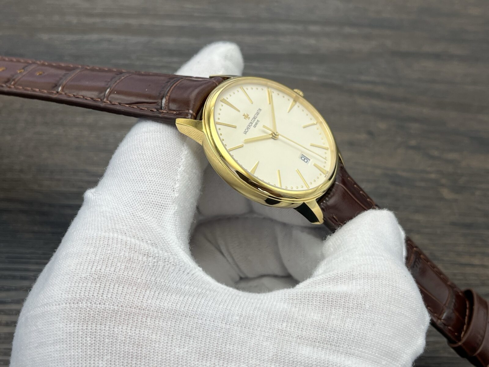 VACHERON CONSTANTIN Patrimony Automatic Mechanical Watch 40mm White Dial Yellow Gold Case - Image 6