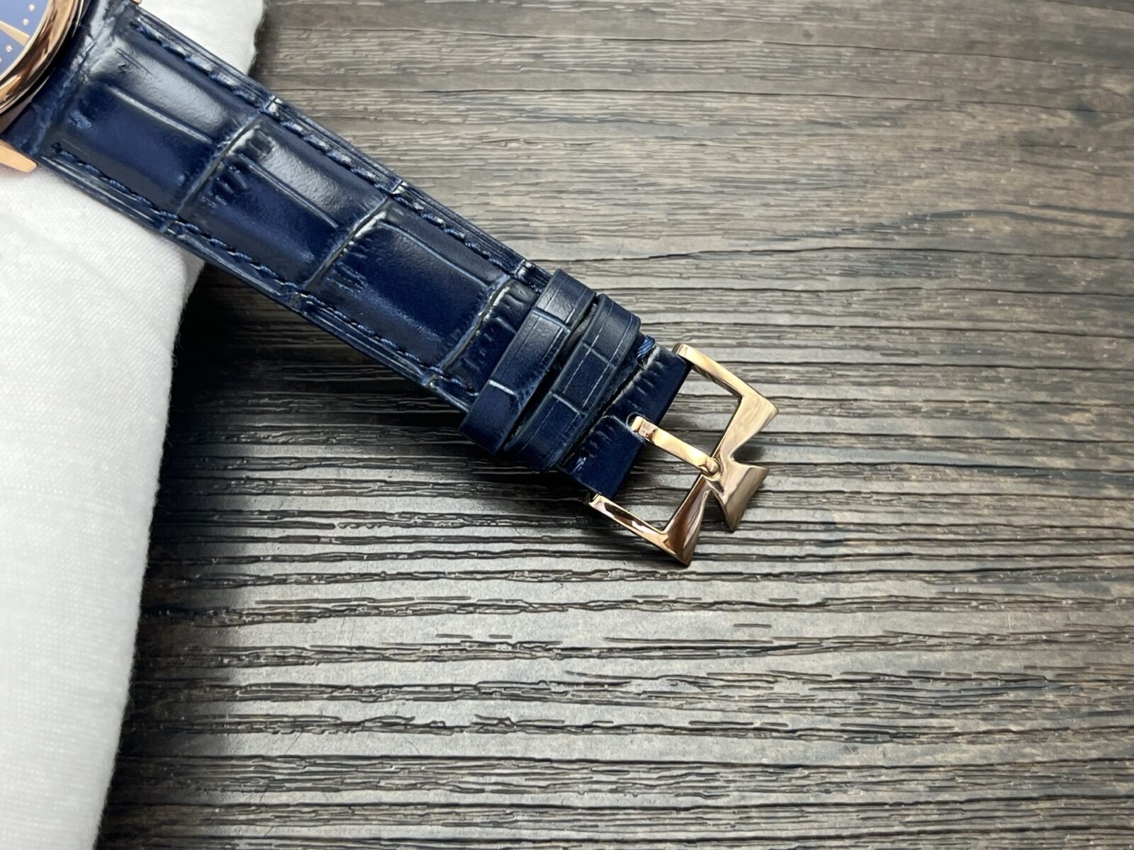 VACHERON CONSTANTIN Patrimony Automatic Mechanical Watch 40mm Blue Dial Red Gold Case - Image 9