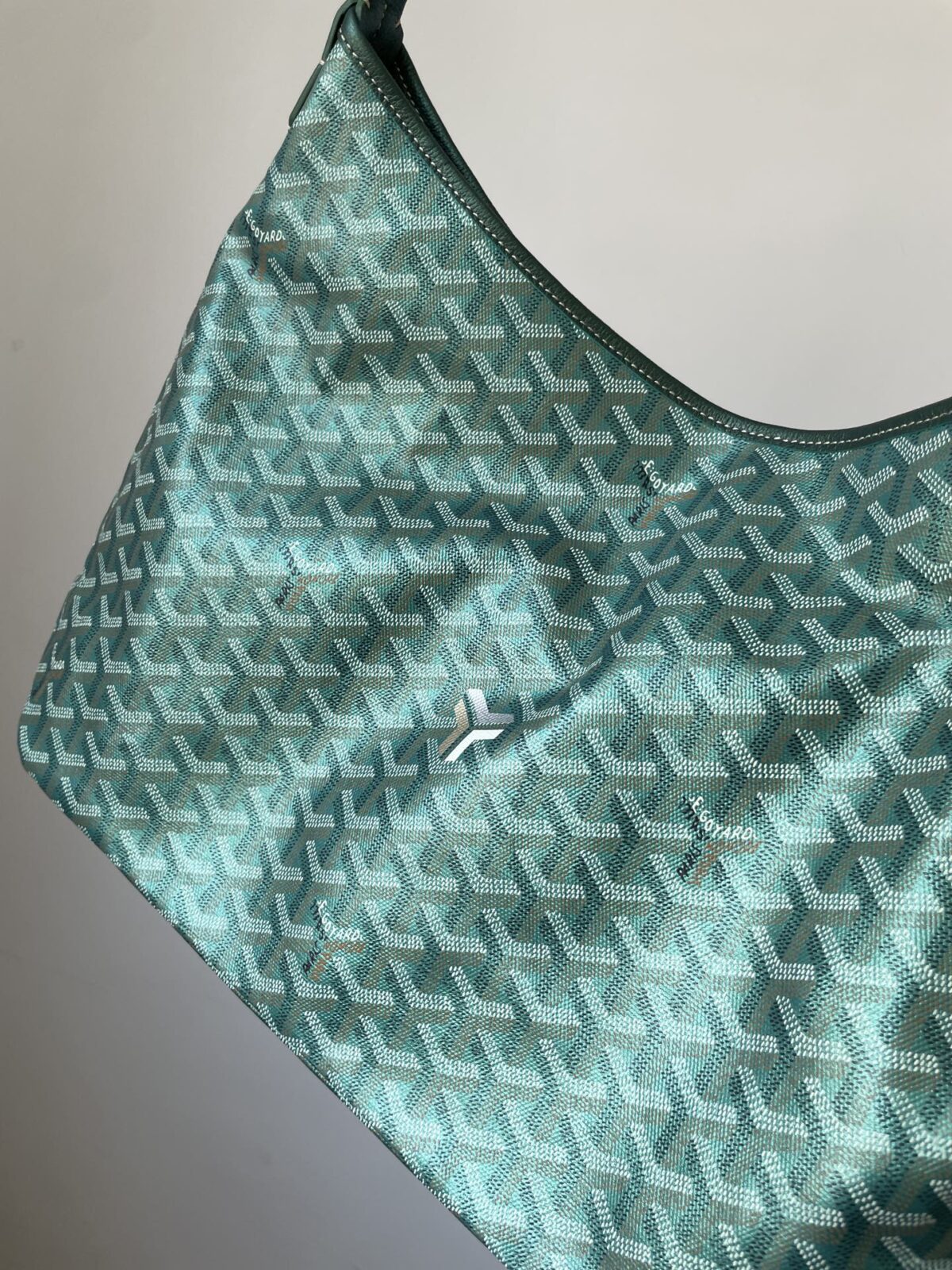 GOYARD Bohème Hobo Canvas & Calfskin Shoulder Tote – Green - Image 10
