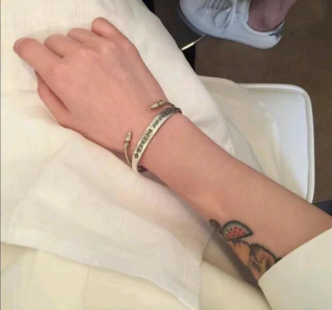 Chrome Hearts Scroll Letter Bracelet - Image 5