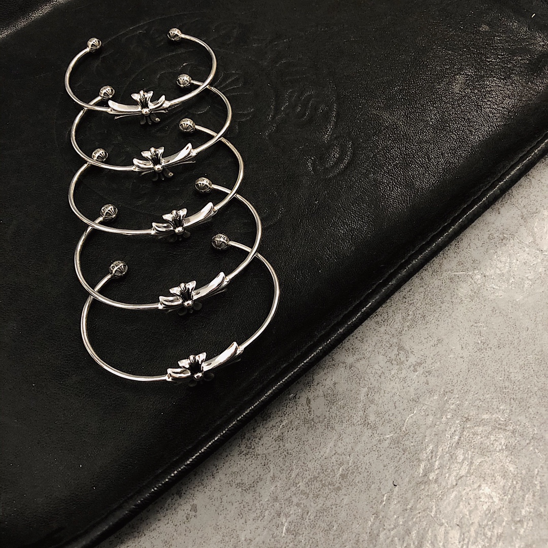 Chrome Hearts Classic Cross Bracelet - Image 2