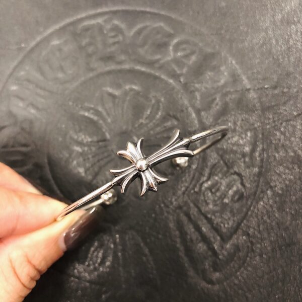 Chrome Hearts Classic Cross Bracelet - Image 5