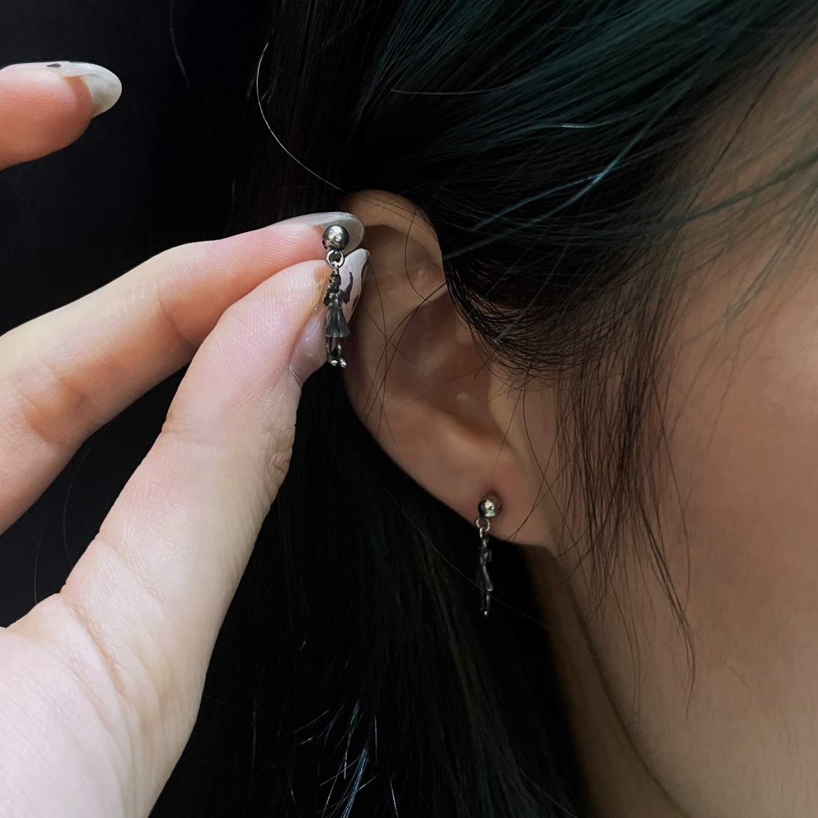 Chrome Hearts Foti Skull Lady Earrings - Image 8