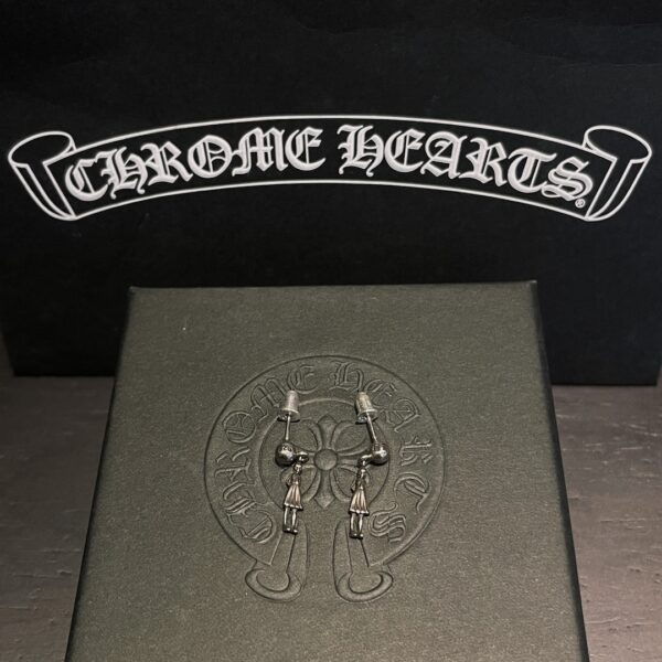 Chrome Hearts Foti Skull Lady Earrings - Image 9