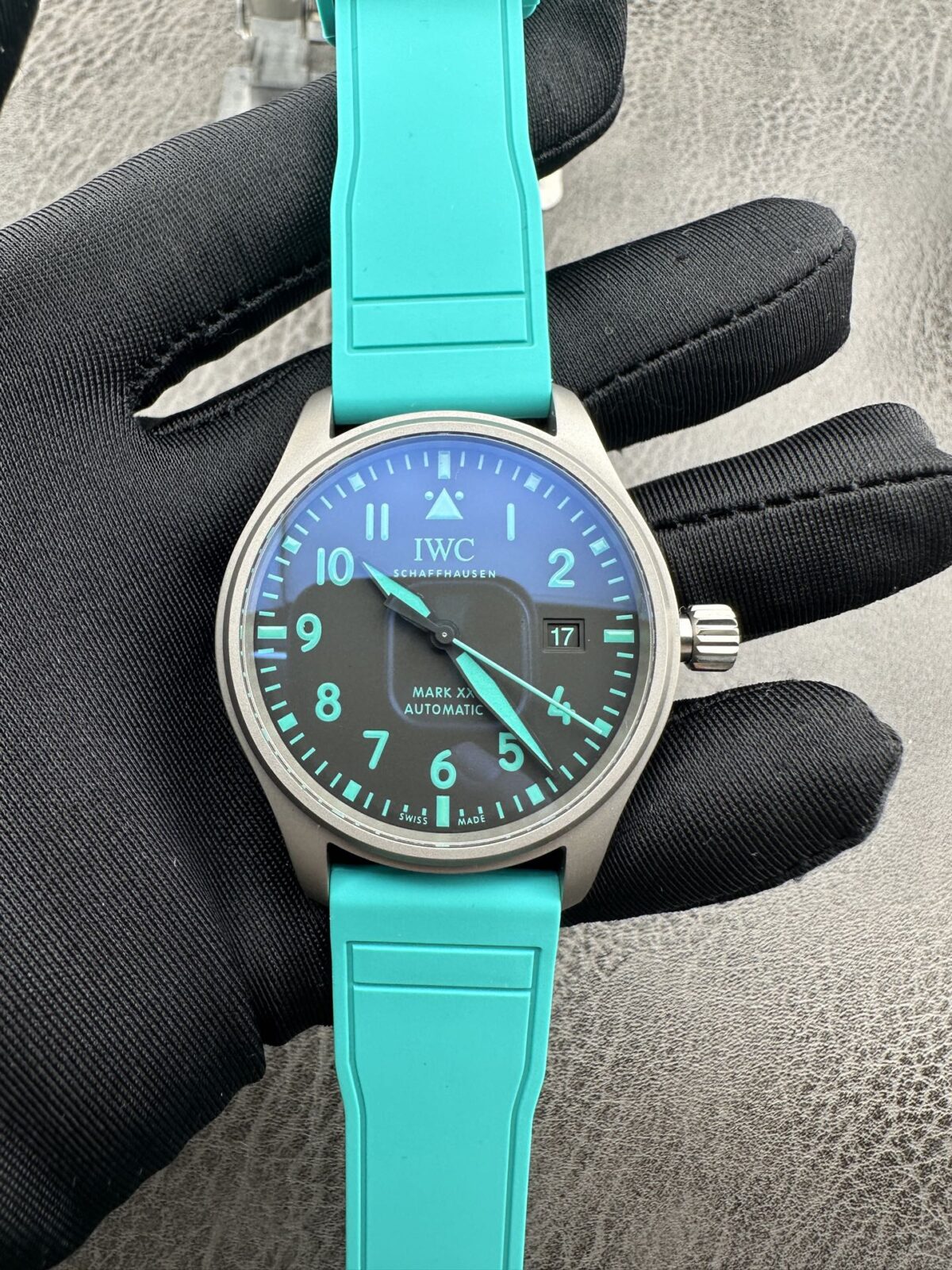 IWC Pilot’s Watch Mercedes-AMG Petronas Team Special Edition Automatic Mechanical Movement 100M Water Resistant Men’s Watch Swiss Watch 40mm Black Dial Titanium Case Rubber Strap - Image 3