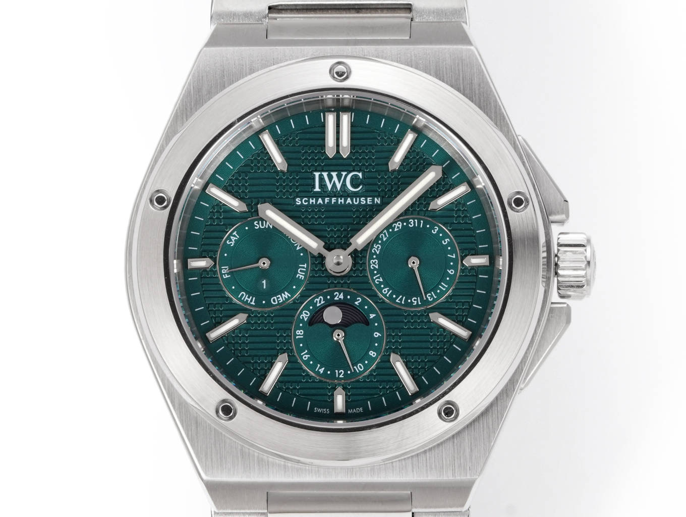 IWC Ingenieur Automatic 41.6mm Green Dial Stainless Steel Men's Watch - Image 2
