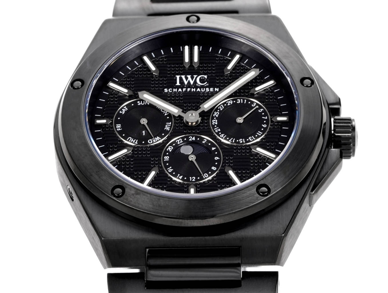 IWC Ingenieur Automatic 41.6mm Black Dial Black Steel Men's Watch - Image 3